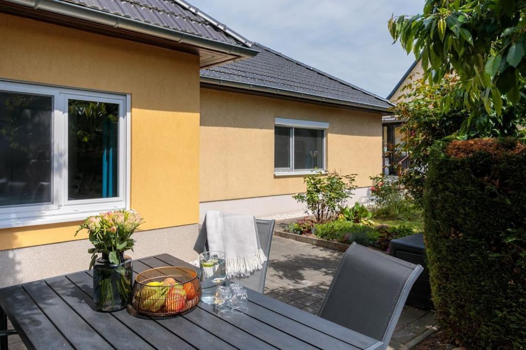 Charmantes Townhaus Mit Garten, W-Lan & Netflix 波茨坦 外观 照片